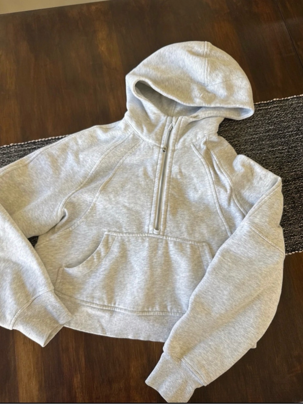 Lululemon Scuba